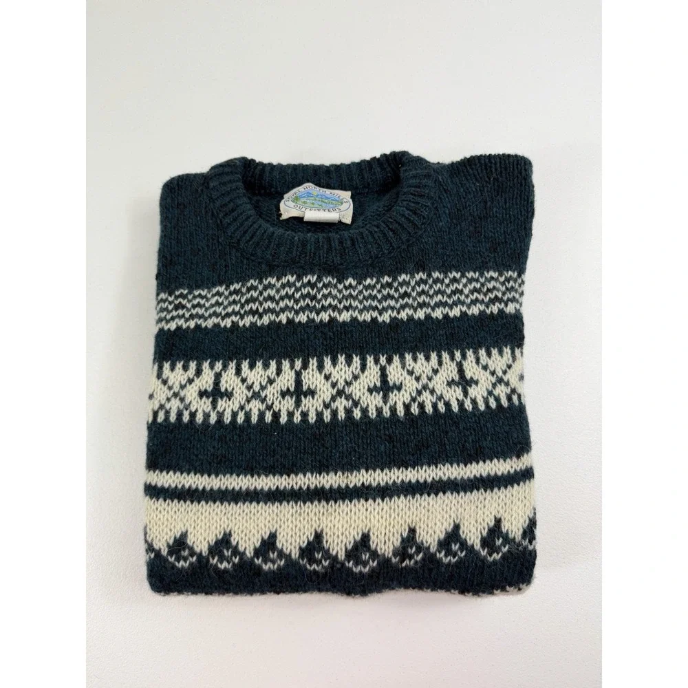 Royal North Mills Outfitters gorgeous vintage